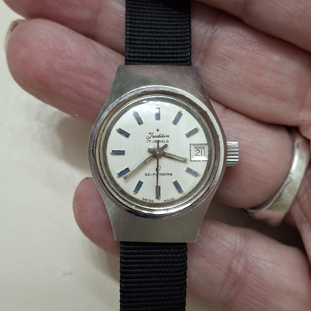 Traditions Silvertone 17 Jewelry Swiss Vintage Ladies Watch Self Winding Works Traditions Silvertone 17 Jewelry Swiss Vintage Ladies Watch Self Winding Works